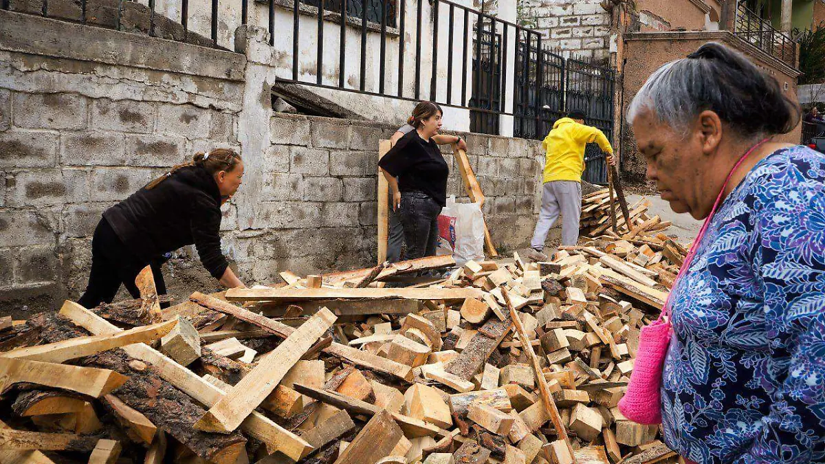 leña gobierno de parral