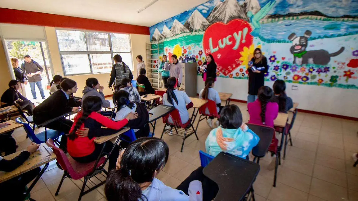 fotalece terapia niños en salon de clases