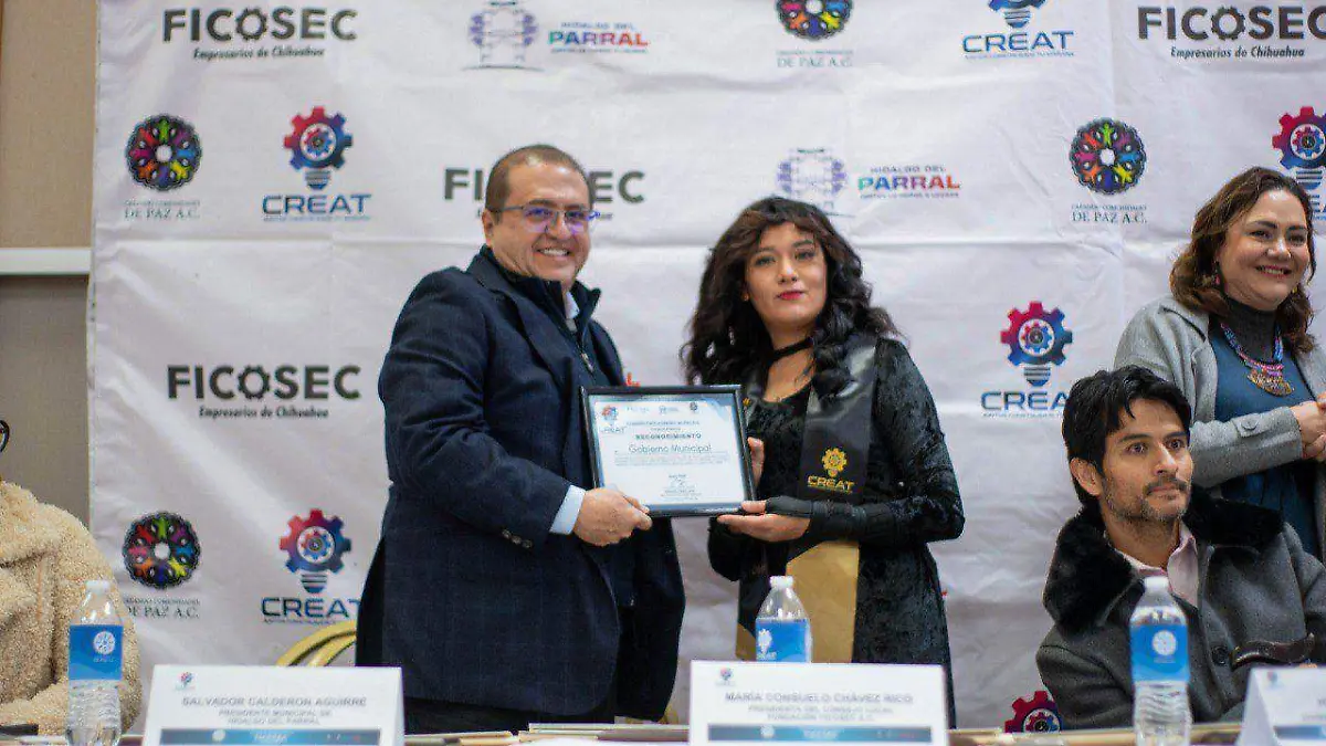 jóvenes del programa CREAT