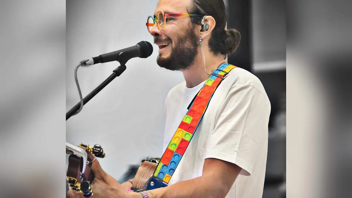 B1D91F85-AC4F-4A0E-9F5A-89A873F12318