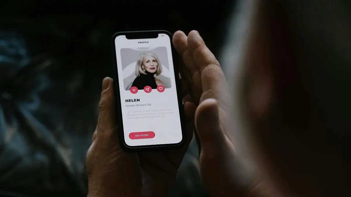 pexels-cottonbro-6833569