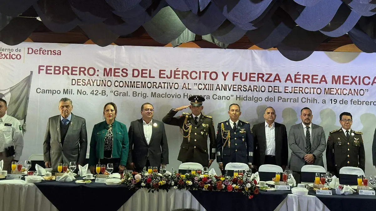 Desayuno oficial 113 aniversario del Ejército Mexicano