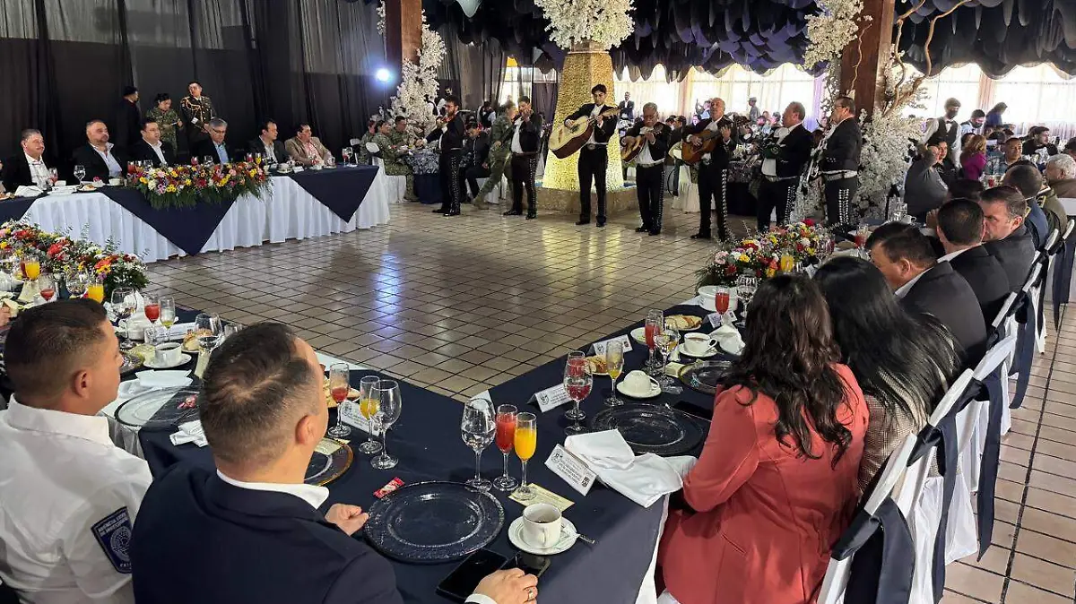 Desayuno oficial 113 aniversario del Ejército Mexicano