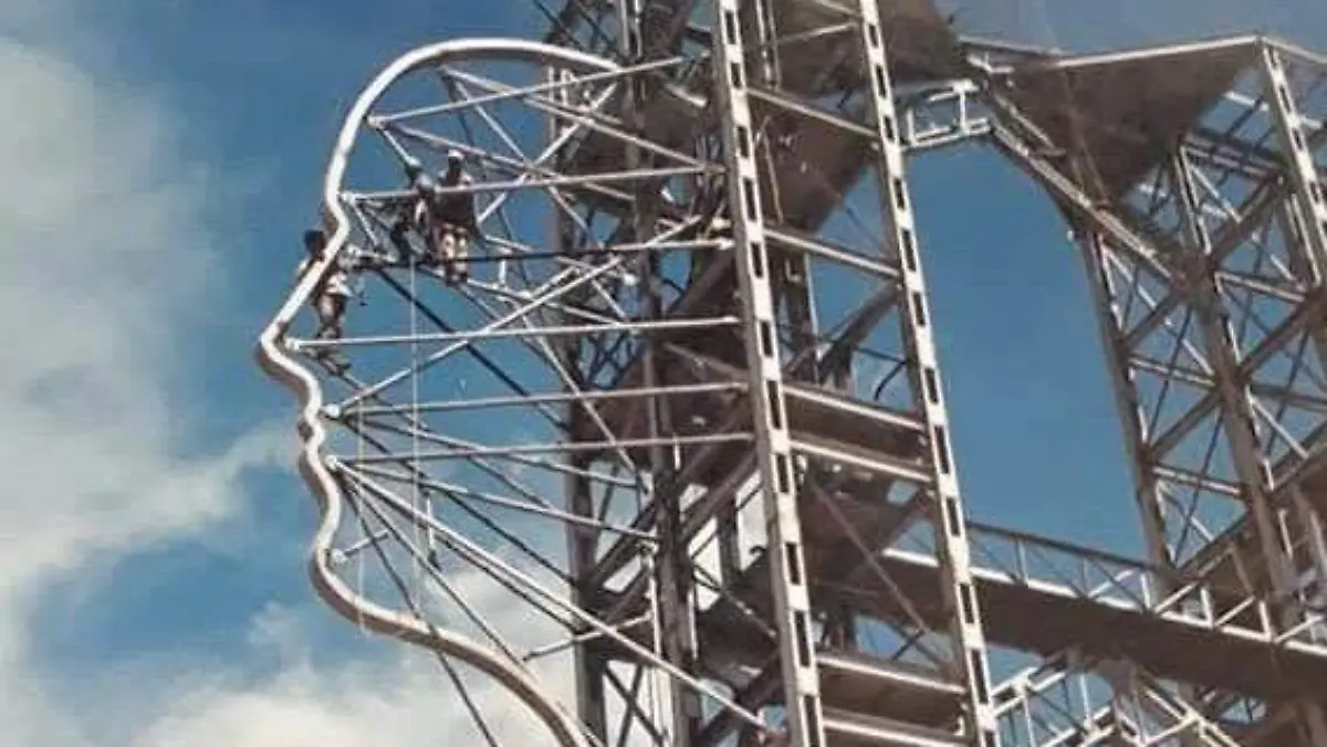 PUERTA DEL TIEMPO 1... JESUS HERNANDEZ