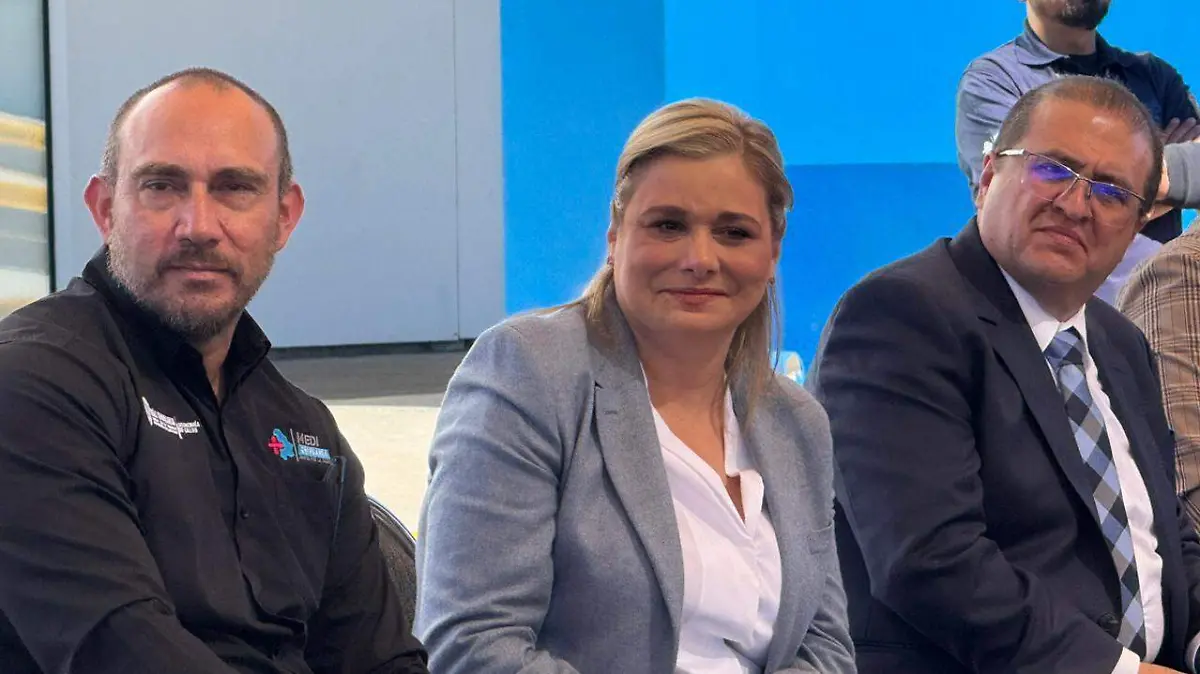 Maru Campos en el Hospital de Ginecobstetricia Parral