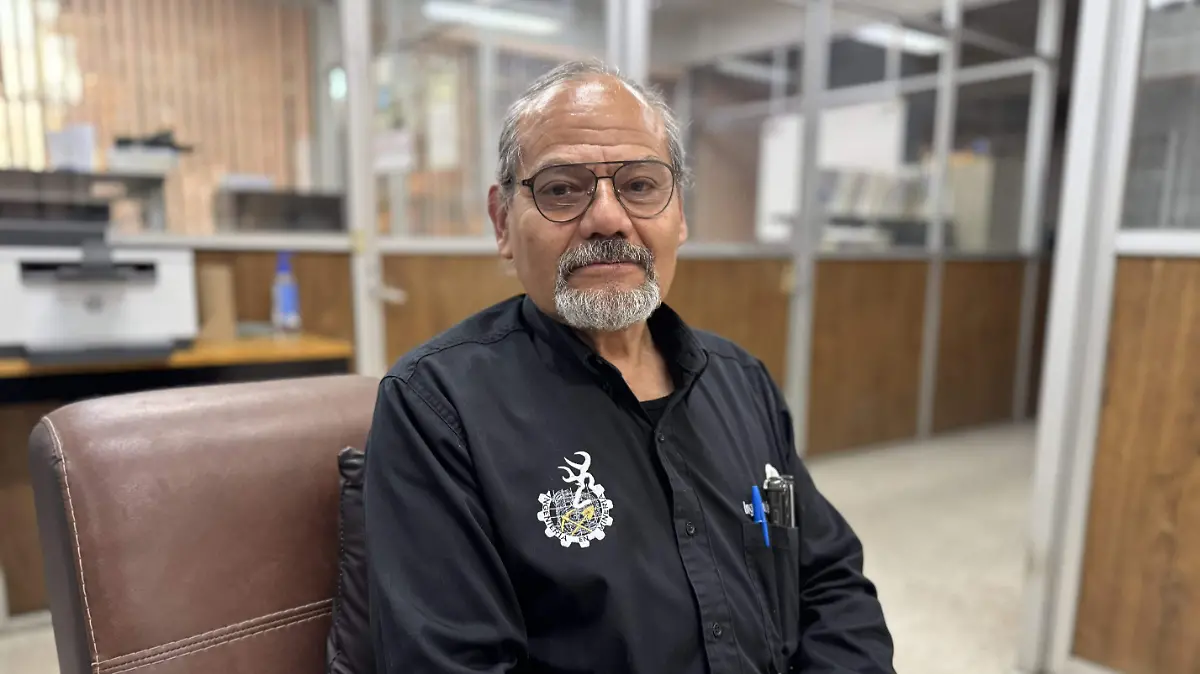 PROFE PARDO... Nemesio Pardo Foto_ Abraham Holguin 