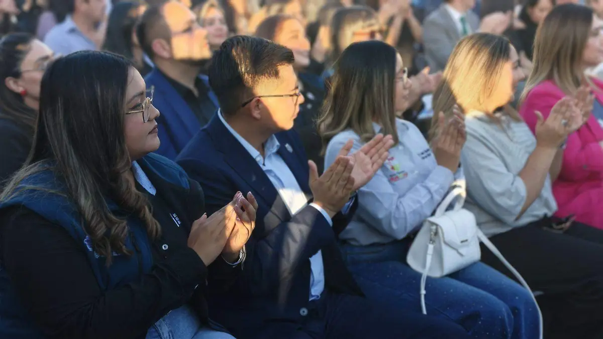 faf16eec-de9b-46b0-a54c-fa7c5c2c701b