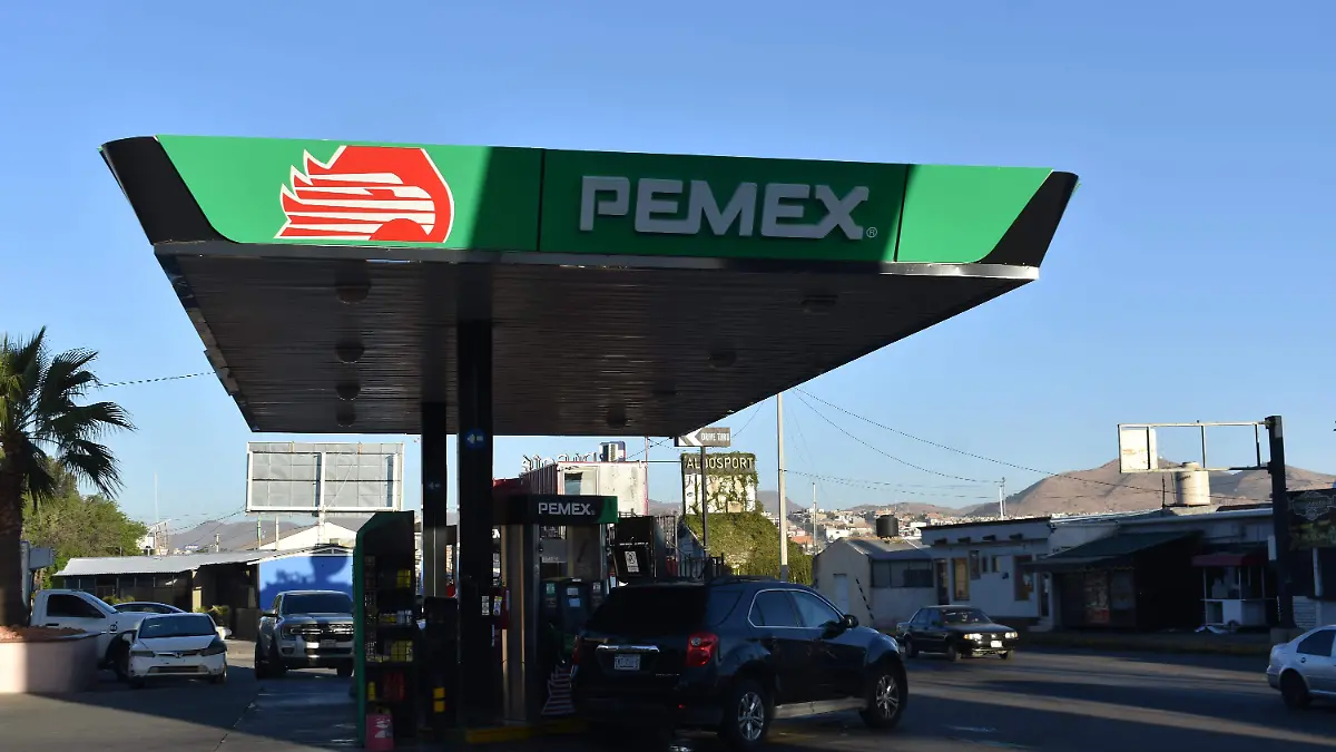 gasolinera 8
