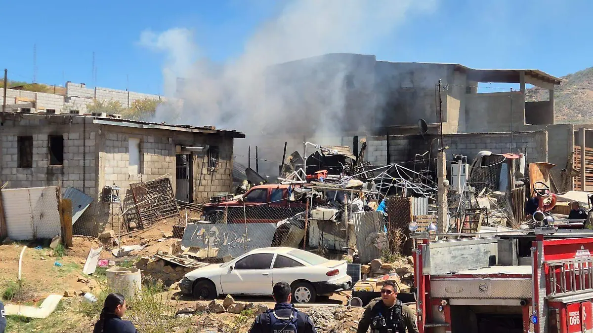 8f6e3ebf-25b6-4c3d-852c-8eceae9e1ee8