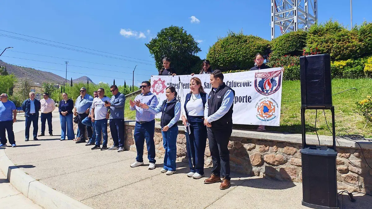 1ff13131-8a8a-4da7-be18-0b15de70675e