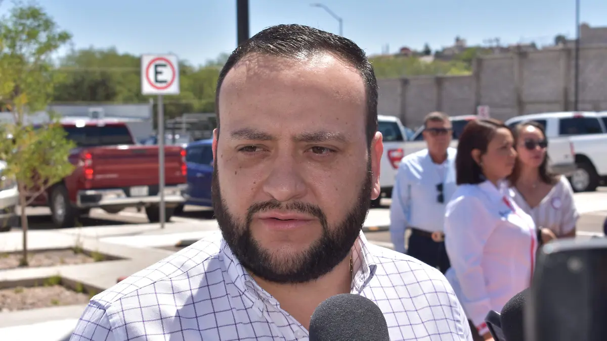 diputado 2 (3)
