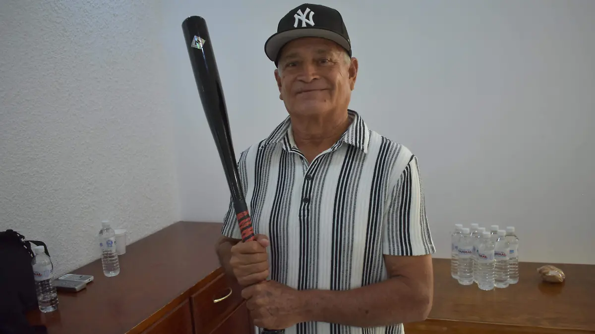mano muñoz 1