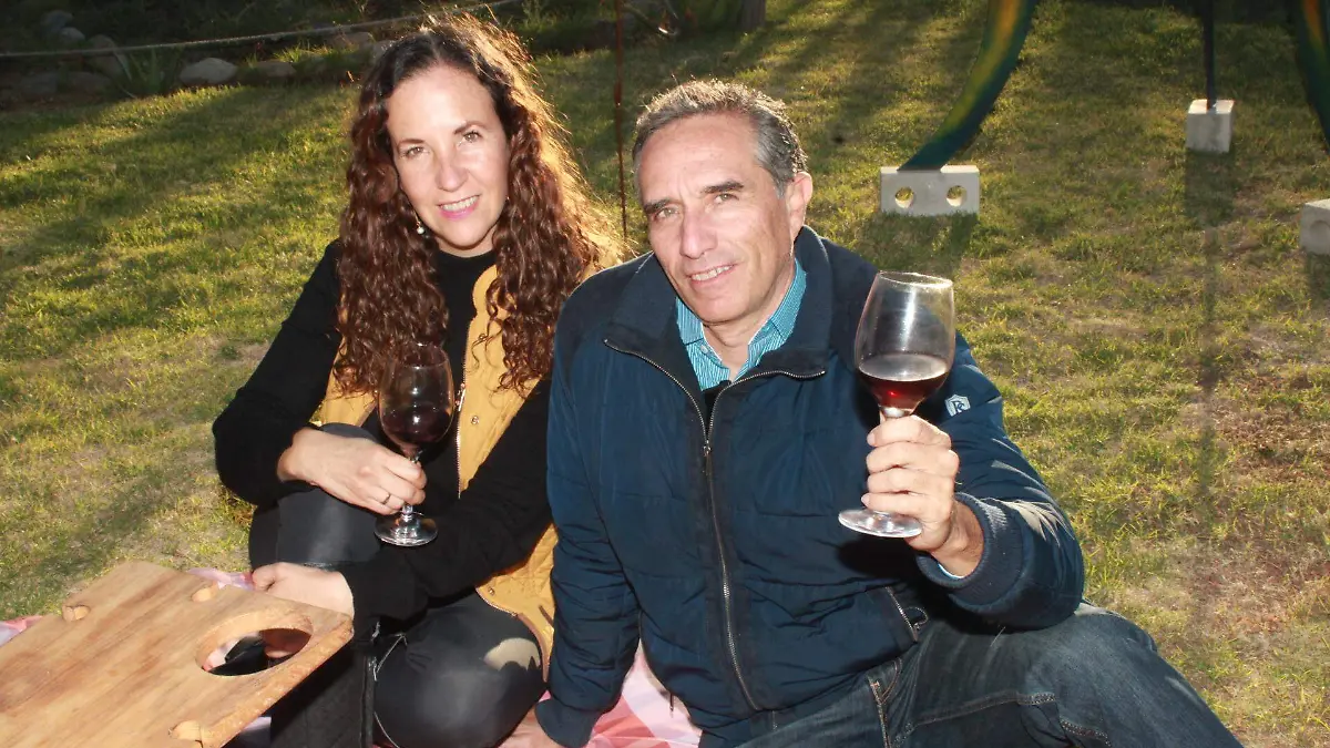 Alexandra Nieto y Gerardo Gordoa