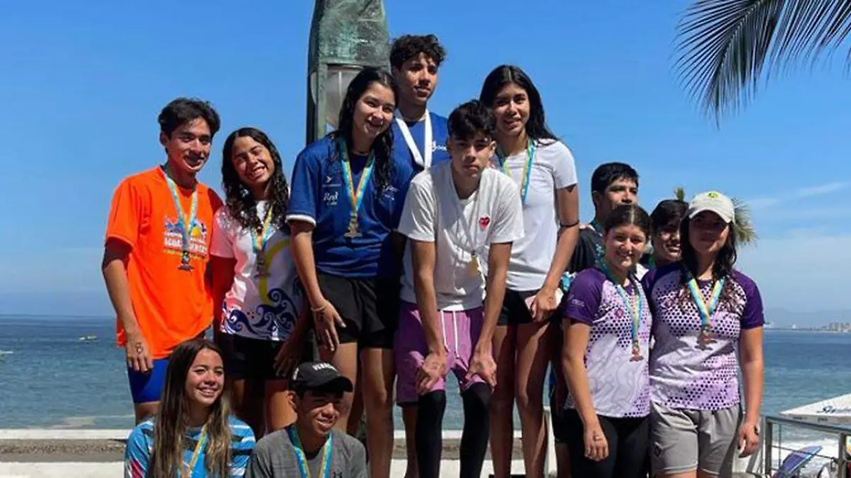Los Titanes celebraron sus triunfos en Mazatlán