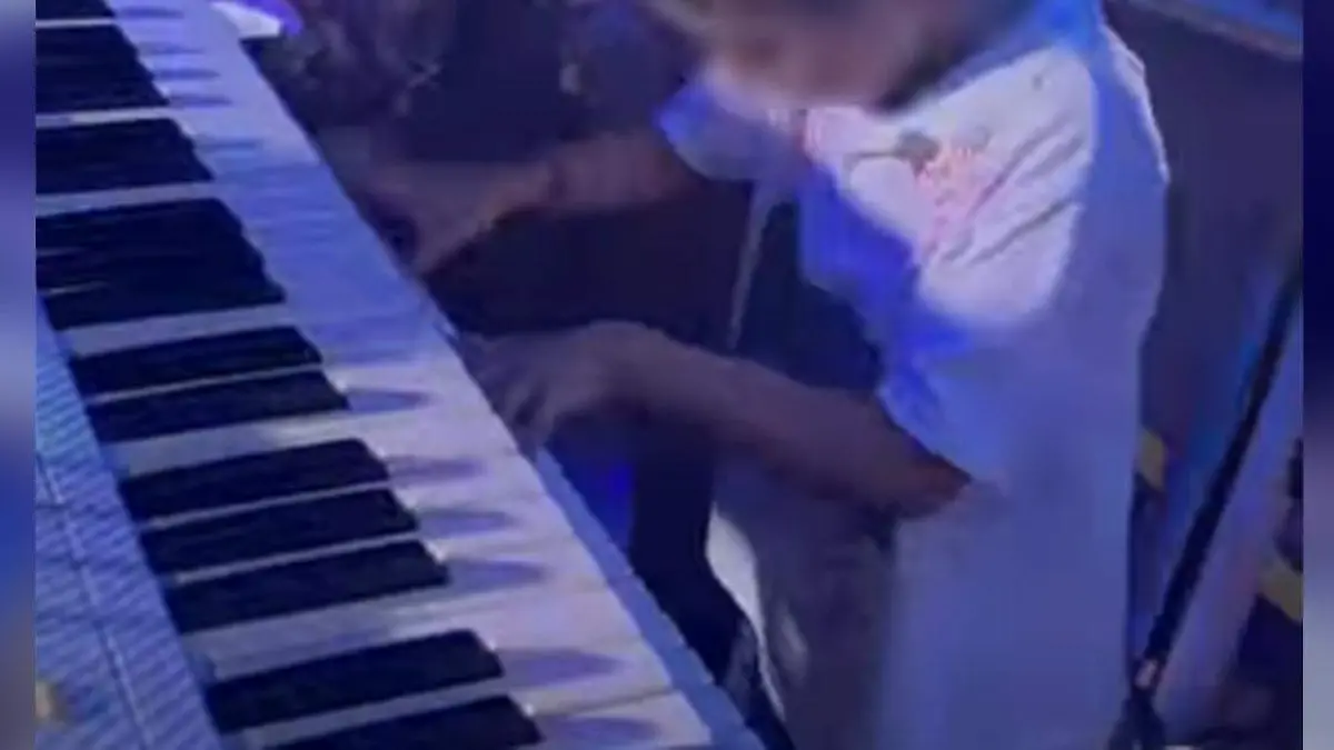 niño poblano toca con Nelzon Kanzela 1