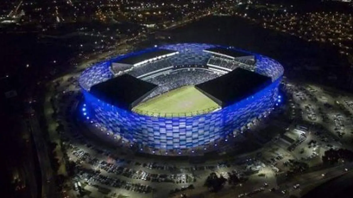 Club Puebla-Cruz Azul en el Estadio Cuauhtémoc