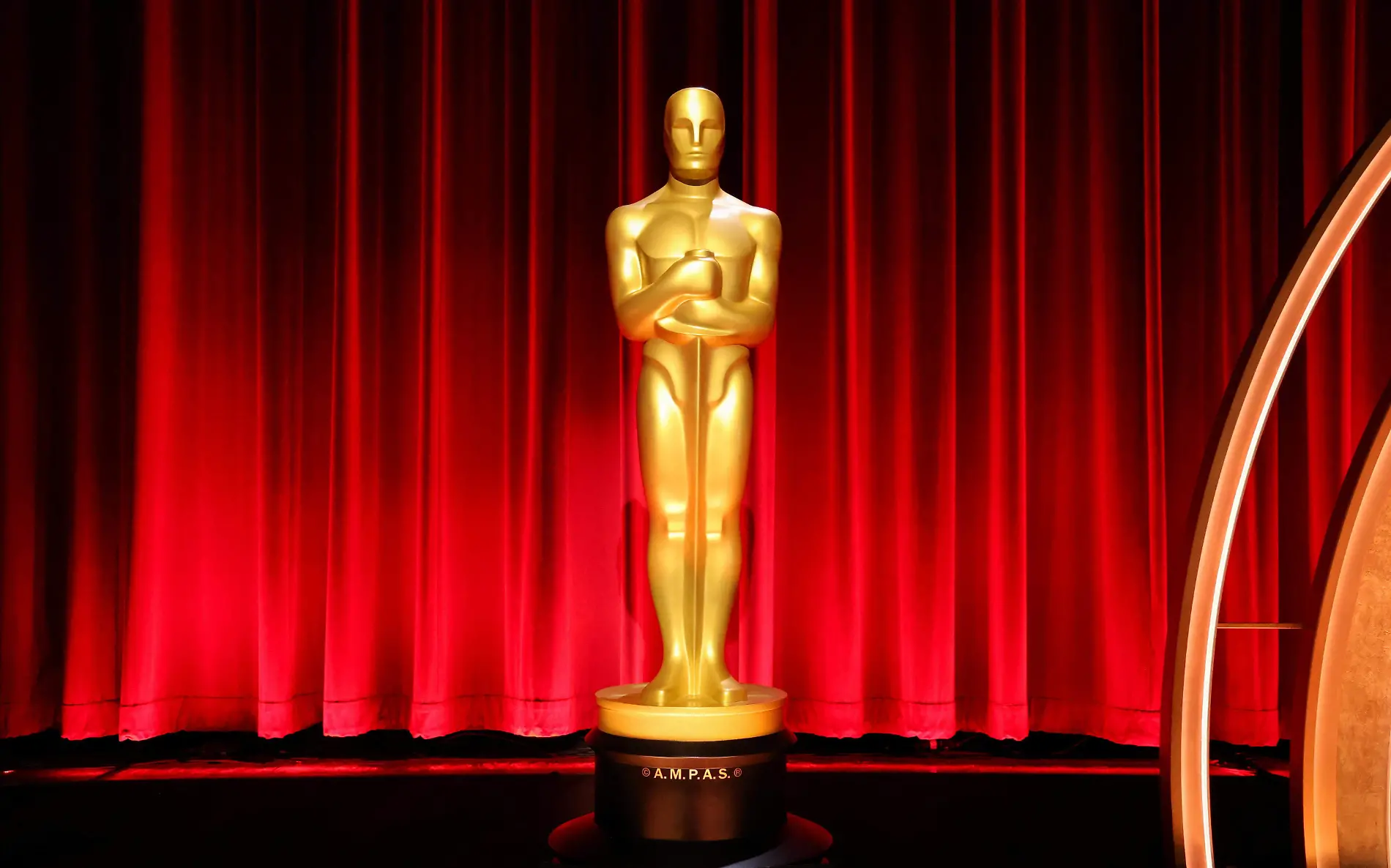 2024-01-23T131157Z_747718369_RC2PN5AKOPA1_RTRMADP_3_AWARDS-OSCARS-NOMINATIONS