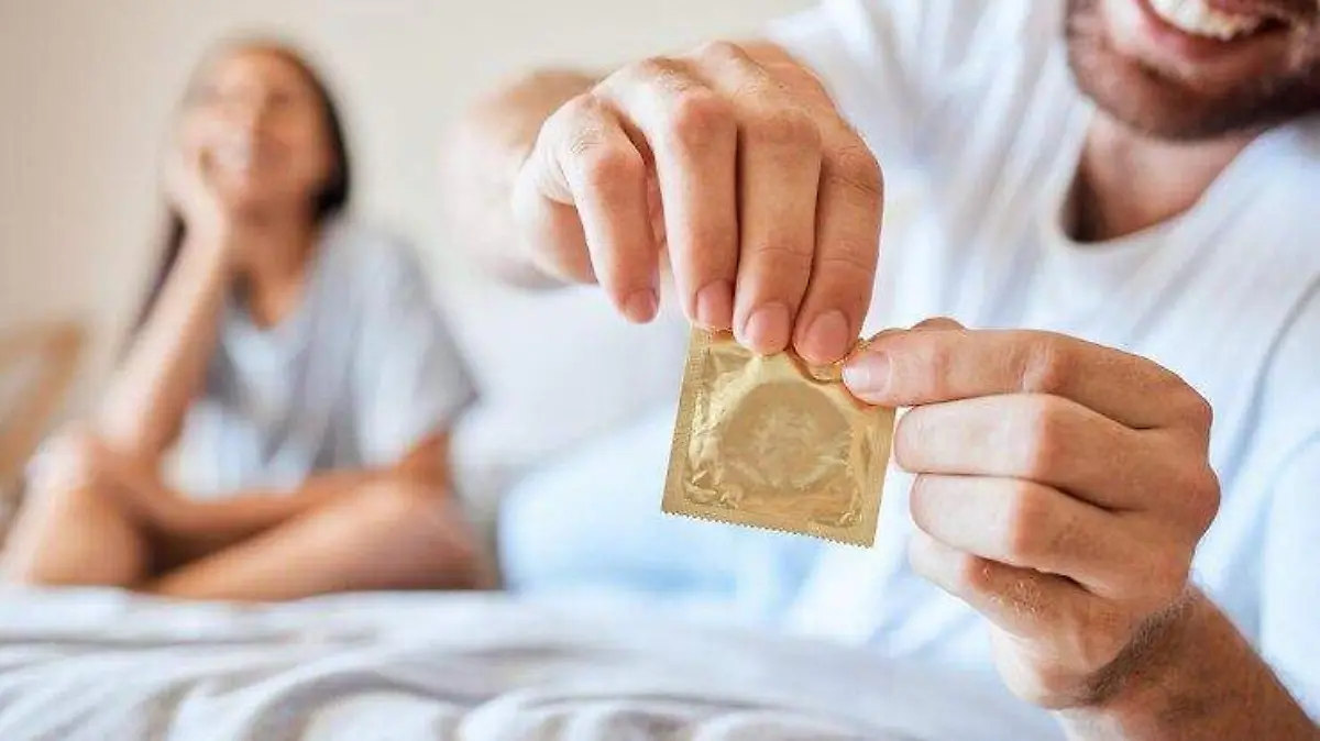 Errores durante un encuentro íntimo que pueden resultar peligrosos para el sexo seguro