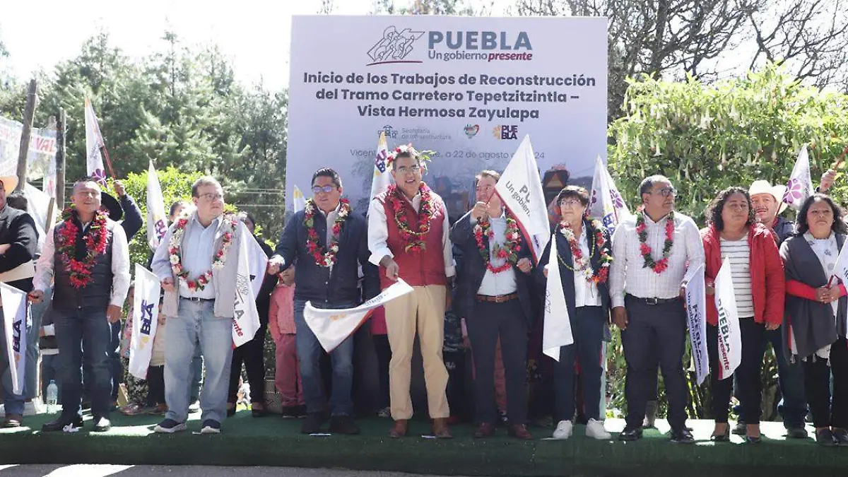 Arrancaron los trabajos de reconstrucción en el tramo carretero Tepetzintla-Vista Hermosa Zayulapa