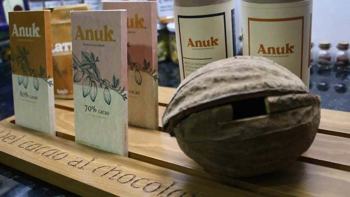 Chocolateros de la región de Cholula y Huejotzingo afirmaron que la escasez de cacao en África los orilló a tener que abaratar sus productos hasta el mínimo