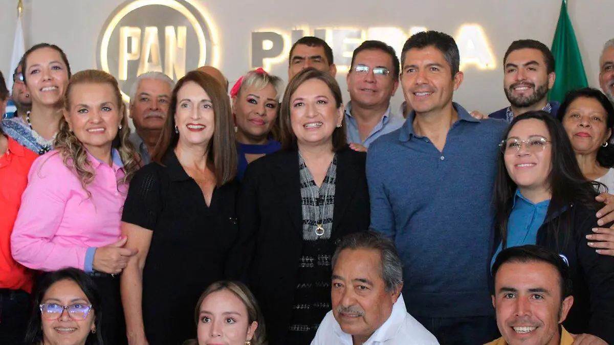 Xochitl Galvez sostiene reunion en el PAN Puebla