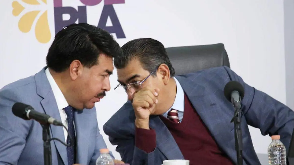 El Secretario de Gobernación, Javier Aquino Limón