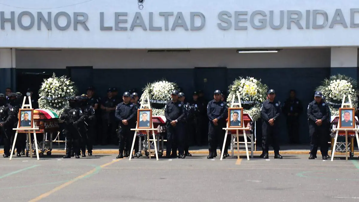 Homenaje a policías asesinados en Chignahuapan