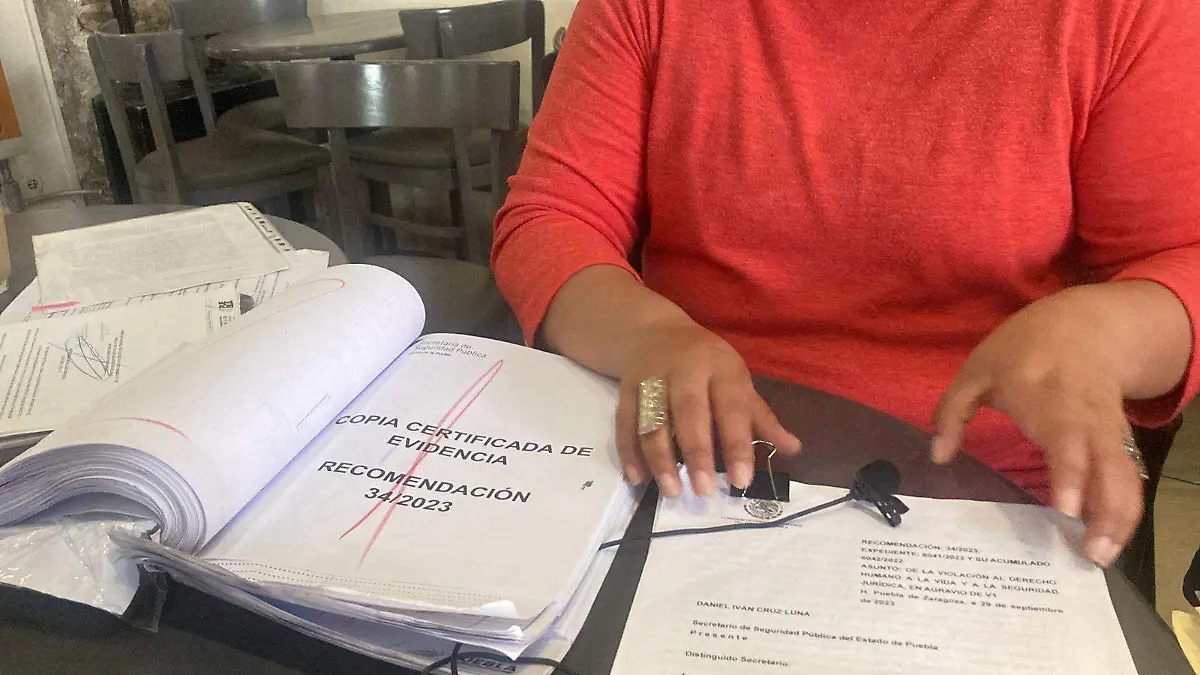 Policías detenidos por homicidio reciben audiencia 