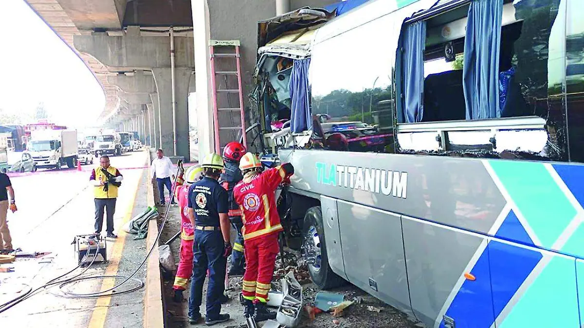 Ocho personas han muerto por accidentes en la autopista México-Puebla