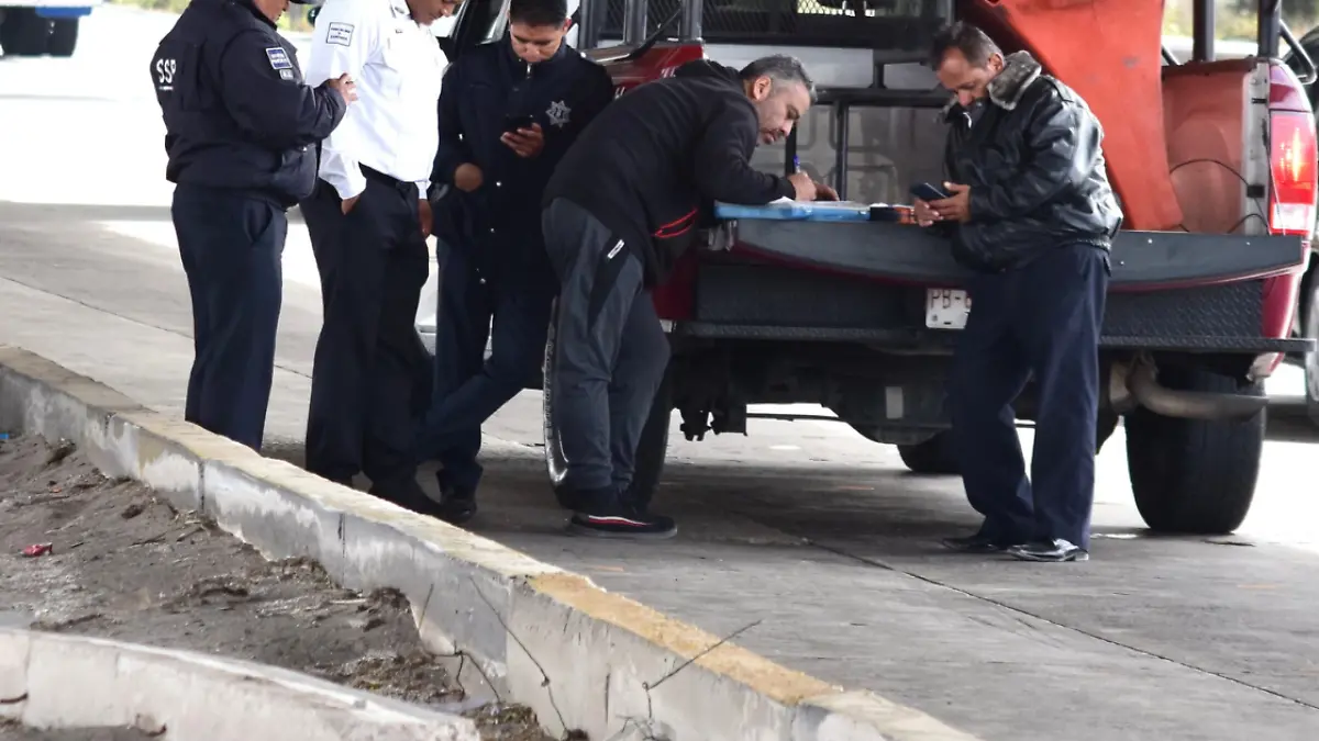 Motociclista muerto