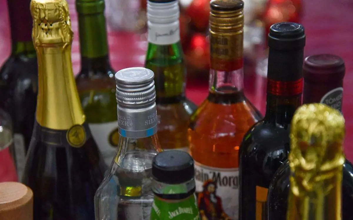 Fue aprobada la reducción del horario para vender alcohol en antros y bares