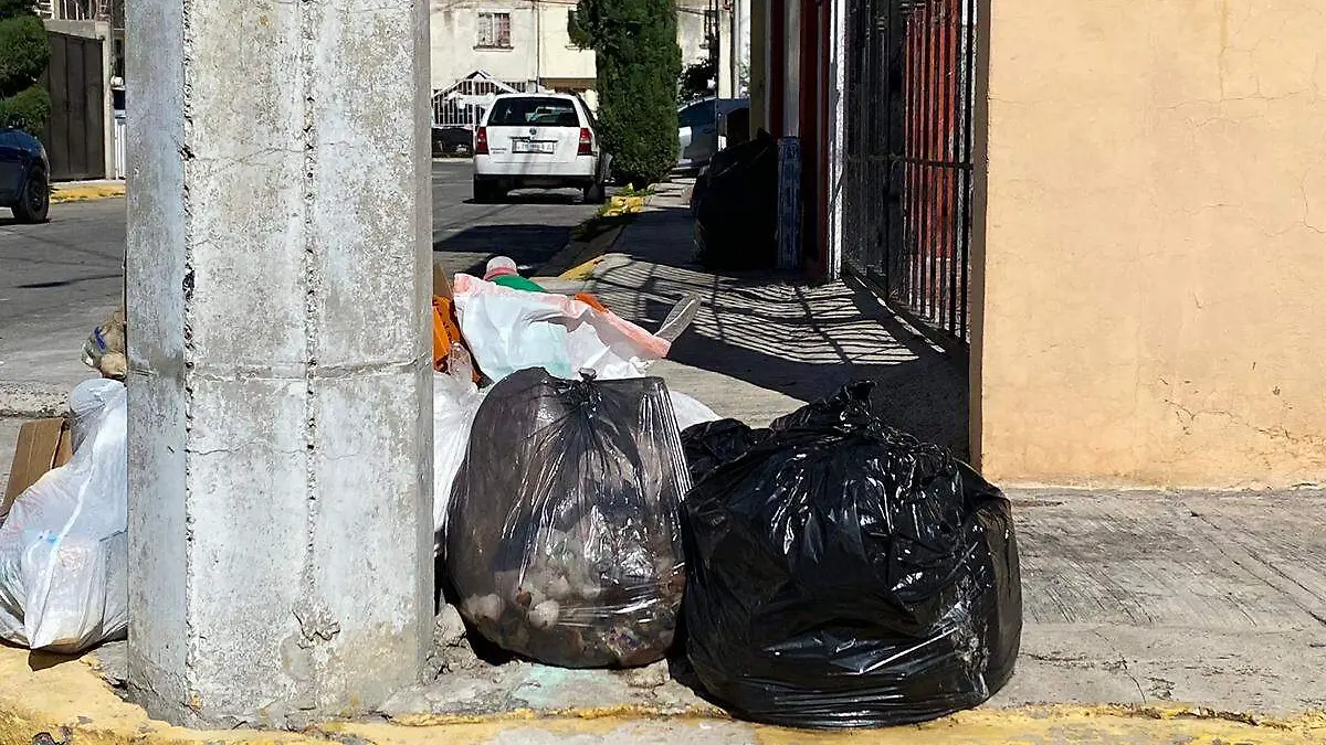 basura en calles de distintos municipios