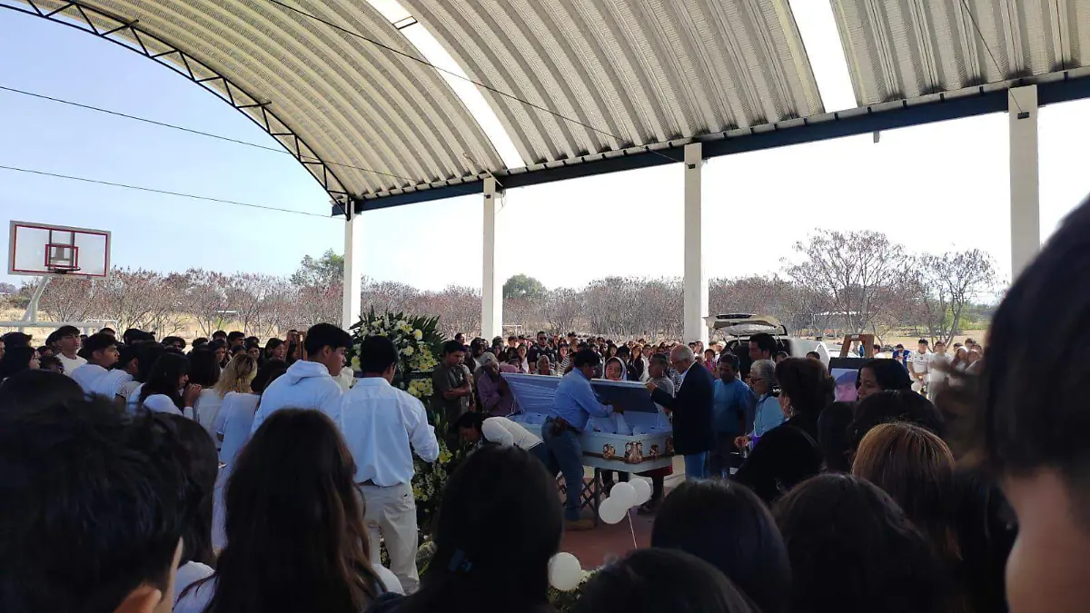 5ca981c7-1b94-4911-9127-23b83f01b0f4