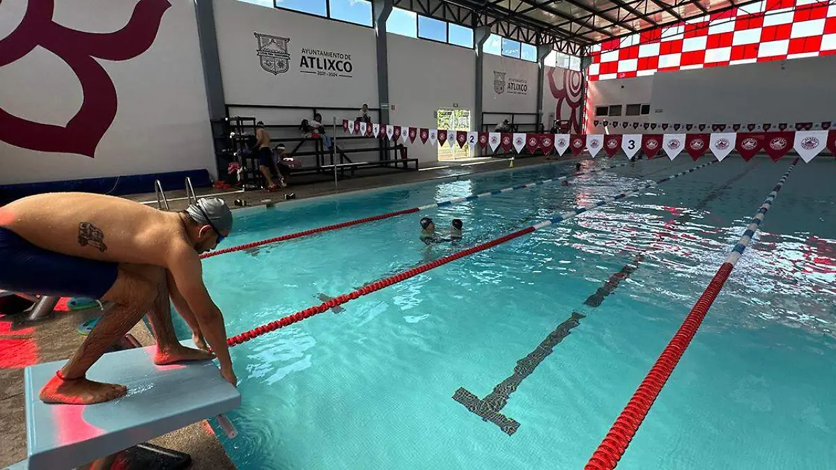 Alistan competencia de natación