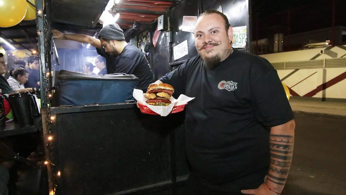 Sebastián Romero, anfitrión de Gorilla Burgers