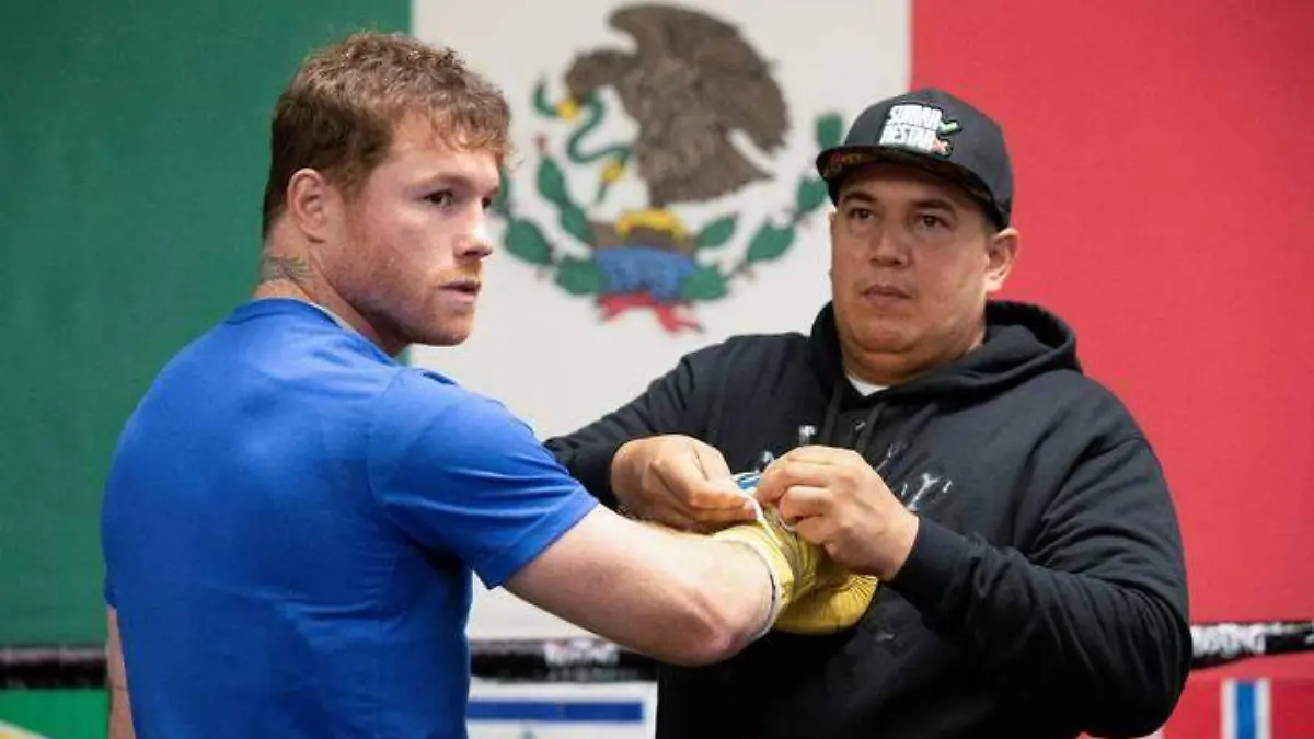 Aficionado hizo petición indecorosa a Canelo y así respondió el boxeador