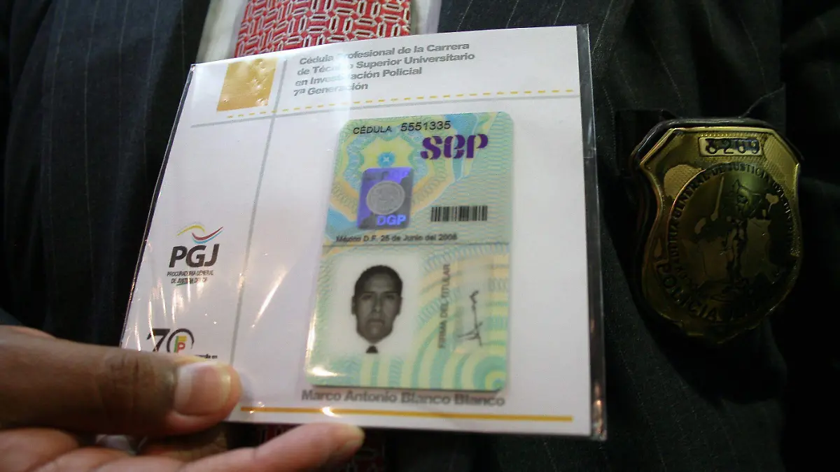 182151_0827Cedulas7_impreso