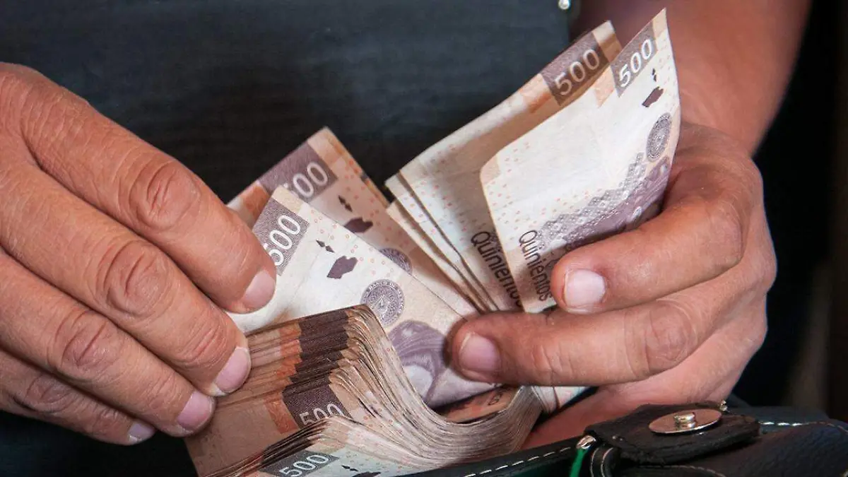 Muchas personas deberán de cumplir con sus actividades de manera habitual en día feriado, lo cual se encuentra establecido en la Ley Federal del Trabajo
