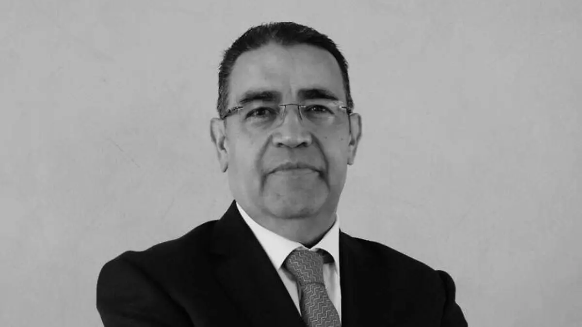 López Díaz era conocido por su participación en la radio poblana con su informativo Buenos días en Cinco Radio