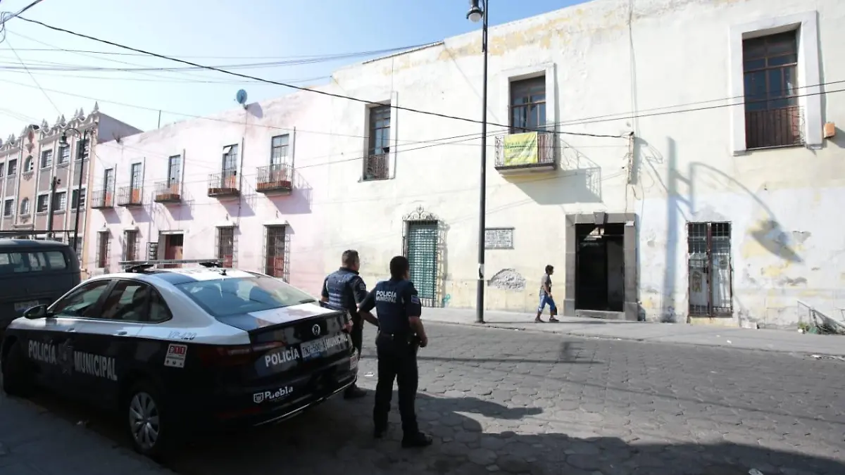 MUERE HOMBRE EN VECINDAD