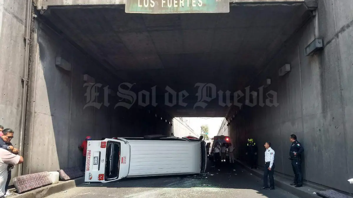 volcadura paso a desnivel CAPU