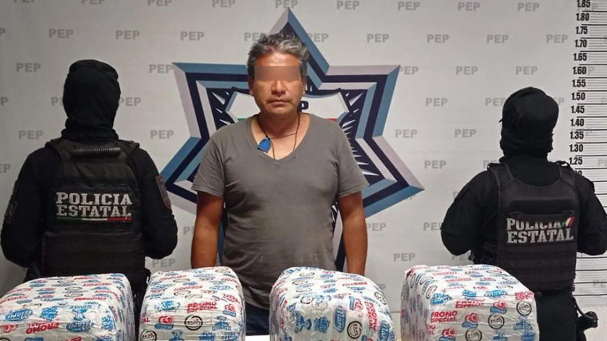 Lo atrapan en Xochimehuacan con 26 kg de marihuana