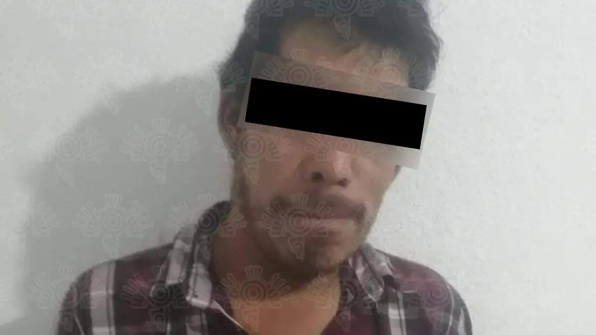 Un sujeto que andaba con tremenda pistola por calles del municipio de Tlapacoya, fue sorprendido y detenido