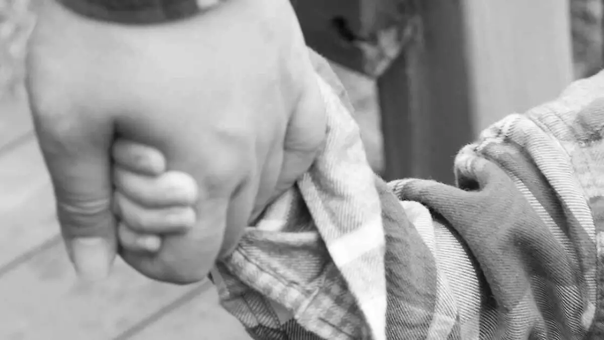 family-g0e535bed4_1920