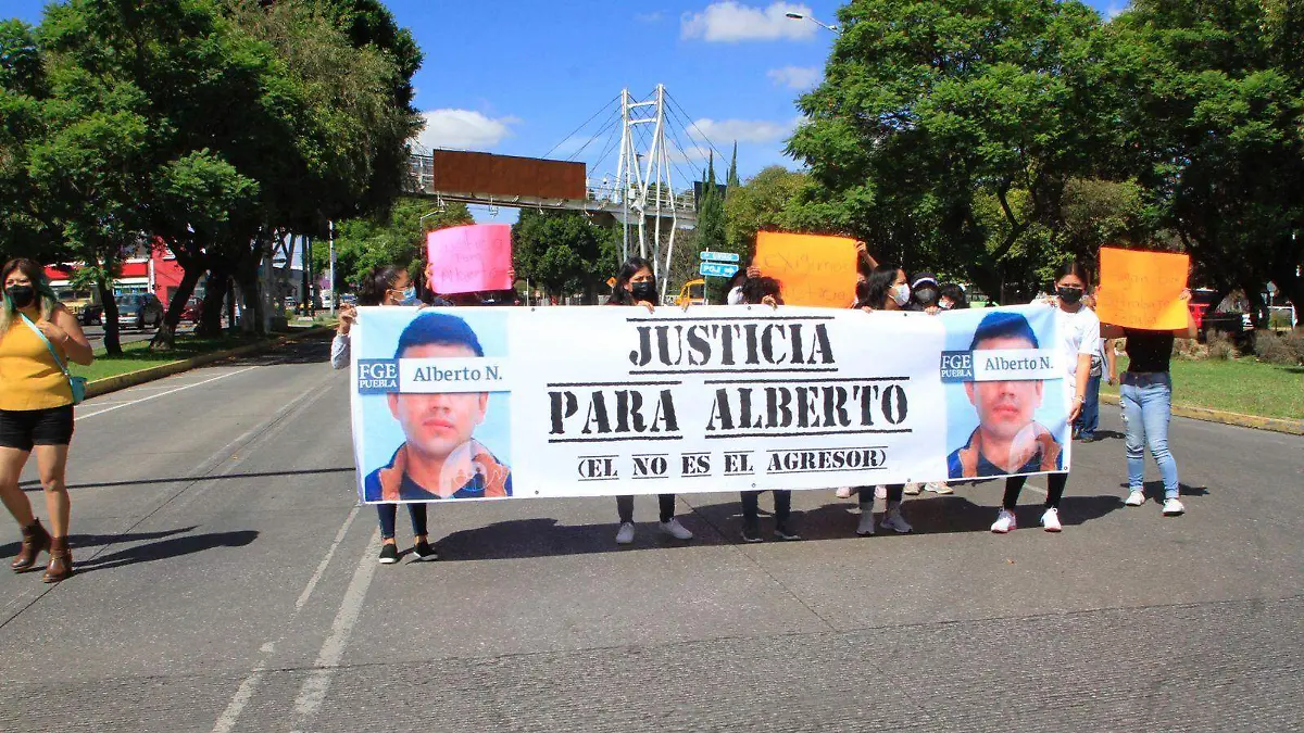 Manifestantes aseguran inocencia de Alberto, presunto agresor de la menor en colonia Miguel Hidalgo