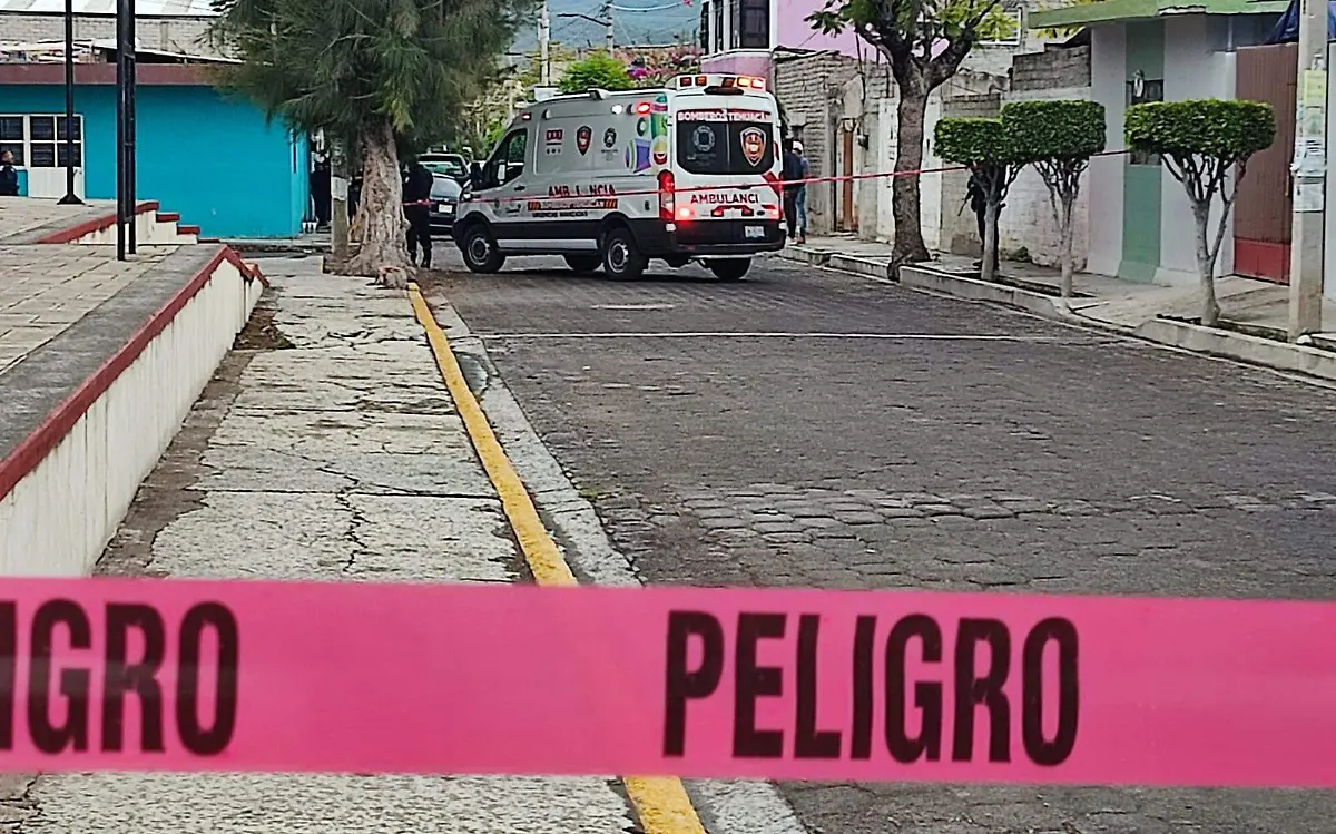 Grupo armado balea a una madre y a su hijo en Tehuacán