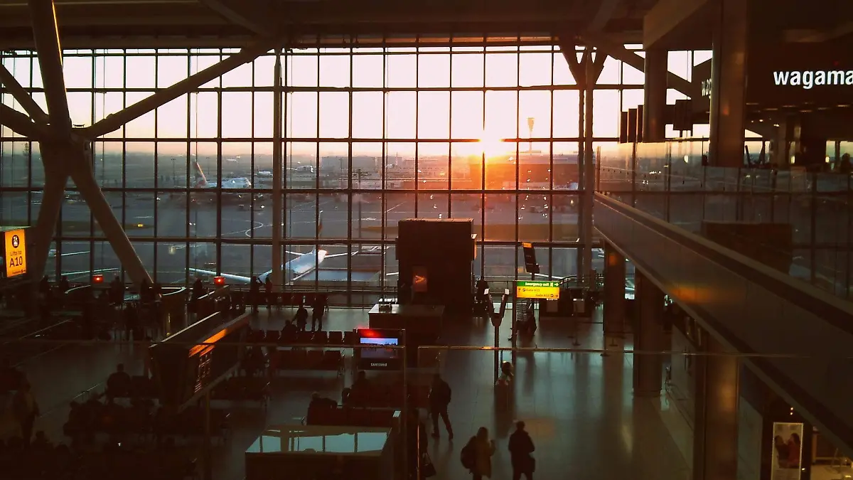 light-people-sunrise-night-building-airport-travel-aircraft-transport-evening-reflection-airline-aviation-drive-human-sunny-london-international-departure-overview-tourist-attraction-entry-screenshot-heathrow-get-of