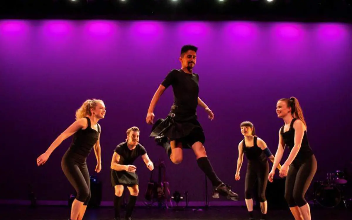 Bailarín poblano llega a Japón por su talento en danza Irlandesa