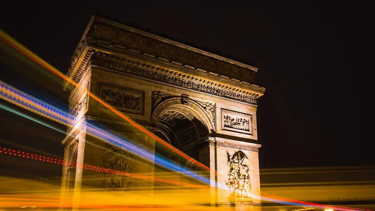 La cultura francesa también ha logrado colocar a algunas figuras que por lo menos con una melodía