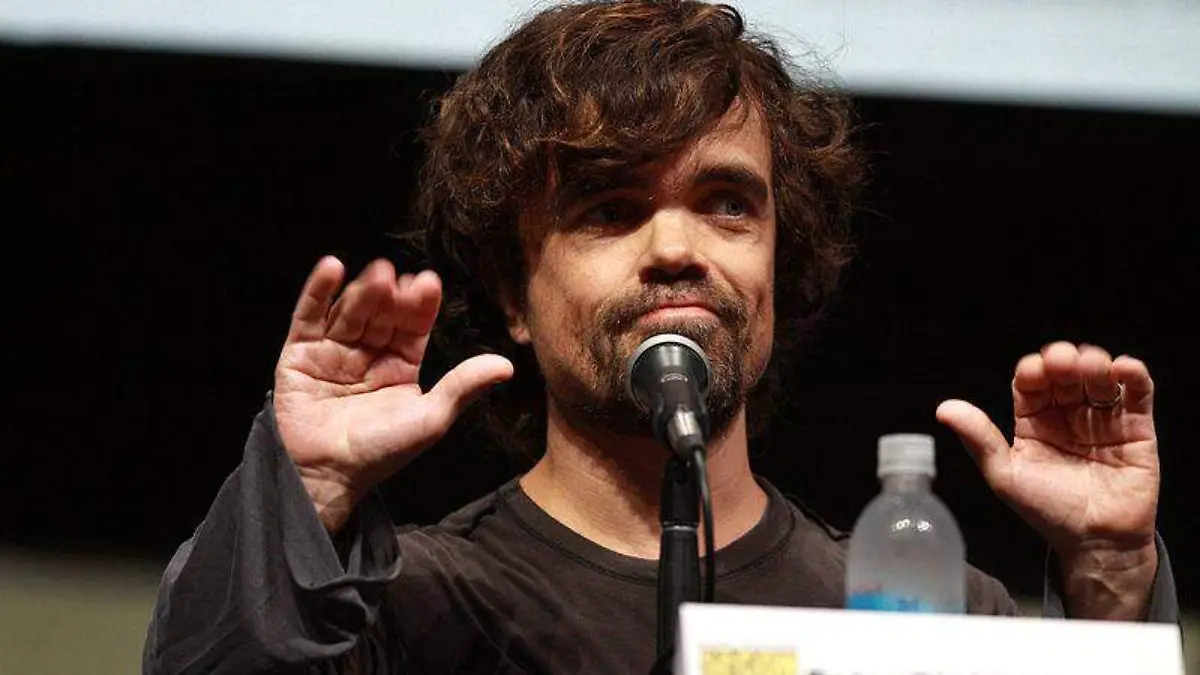 800px-Peter_Dinklage_(9350750232)